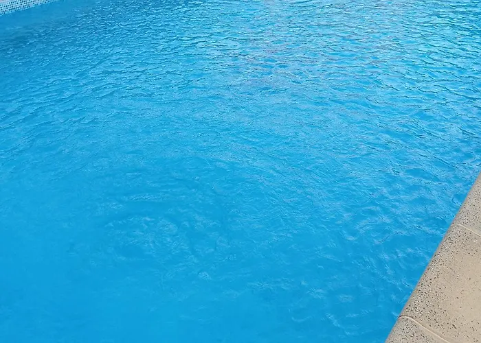 فندق ,,дироси